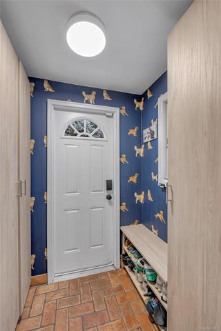 1A Orchard Farm Road, Port Washington, NY 11050