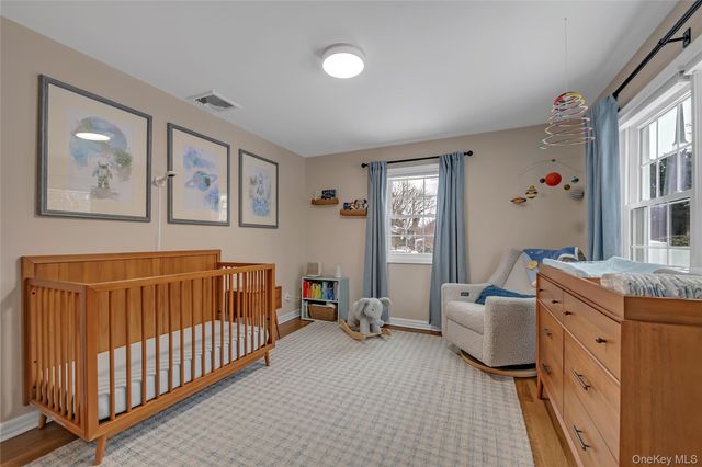 1A Orchard Farm Road, Port Washington, NY 11050