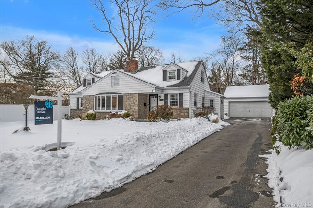 1A Orchard Farm Road, Port Washington, NY 11050