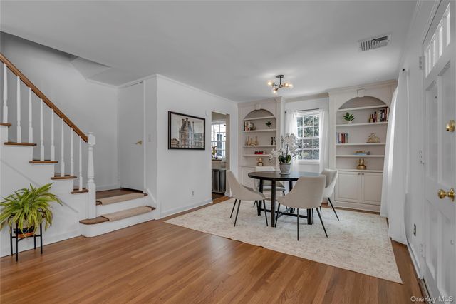 1A Orchard Farm Road, Port Washington, NY 11050