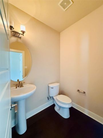 2004 Tripshaw LN 73C, Austin, TX 78741