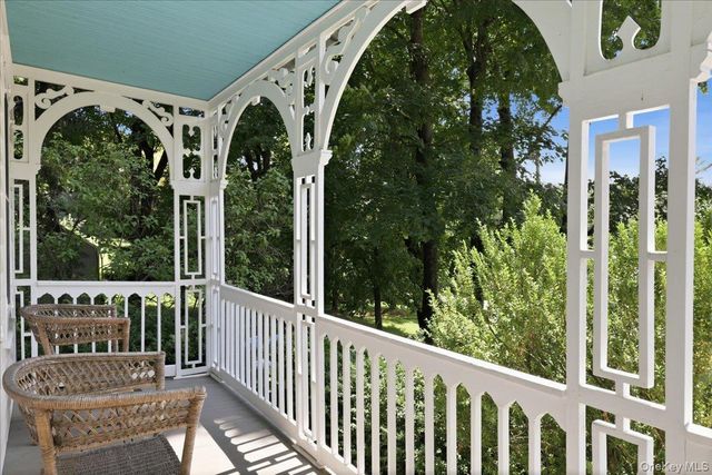 412 Succabone Road, Bedford Corners, NY 10549