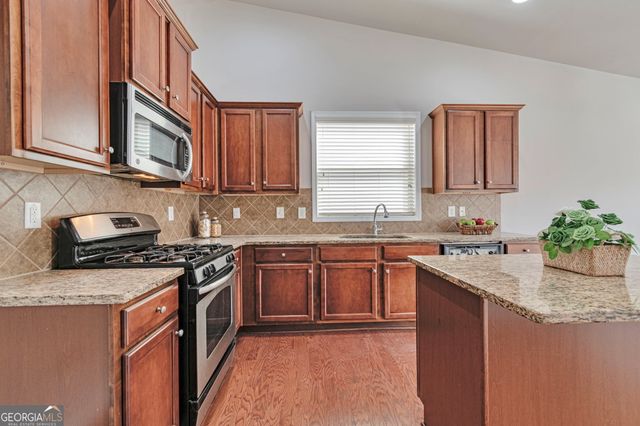 3203 Sag Harbor Court, Buford, GA 30519