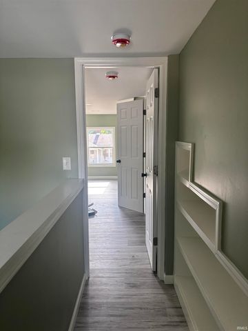 1612 S Fares Avenue, Evansville, IN 47714