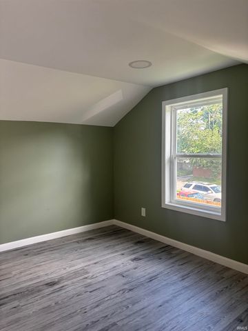 1612 S Fares Avenue, Evansville, IN 47714