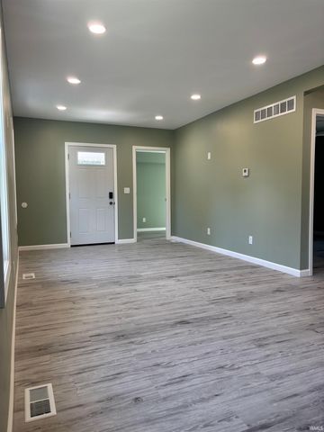 1612 S Fares Avenue, Evansville, IN 47714