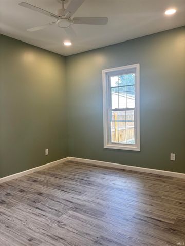 1612 S Fares Avenue, Evansville, IN 47714