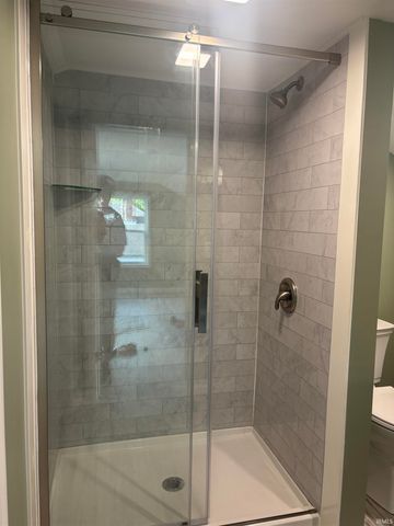 1612 S Fares Avenue, Evansville, IN 47714