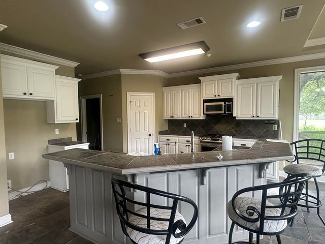 11180 Sims Rd, Watson, LA 70706