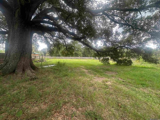 11180 Sims Rd, Watson, LA 70706