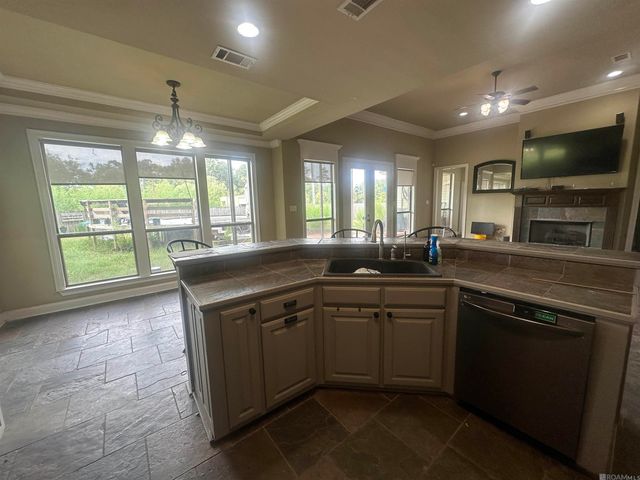 11180 Sims Rd, Watson, LA 70706