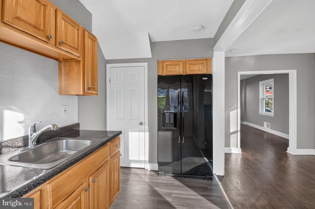 2112 FIRETHORN RD, Baltimore, MD 21220