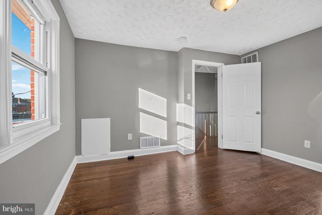 2112 FIRETHORN RD, Baltimore, MD 21220