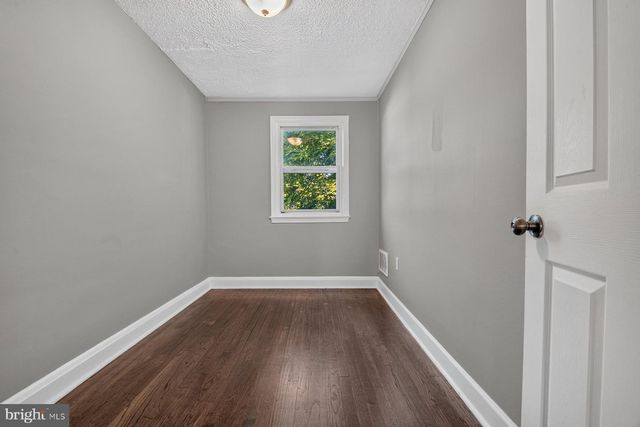 2112 FIRETHORN RD, Baltimore, MD 21220