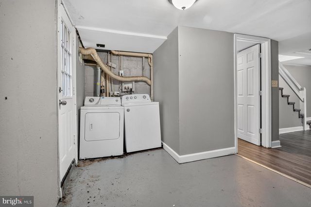 2112 FIRETHORN RD, Baltimore, MD 21220