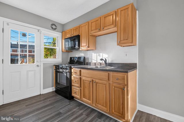 2112 FIRETHORN RD, Baltimore, MD 21220