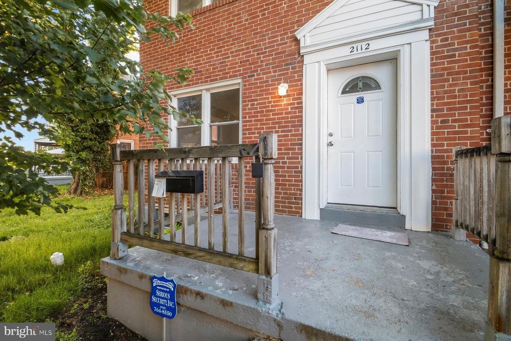 2112 FIRETHORN RD, Baltimore, MD 21220