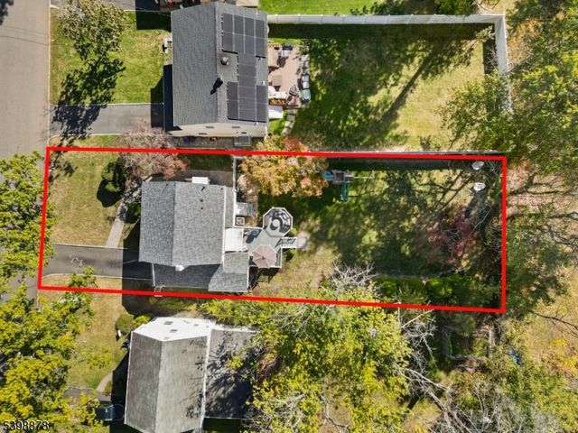 24 E Harrison Pl, Livingston Twp., NJ 07039