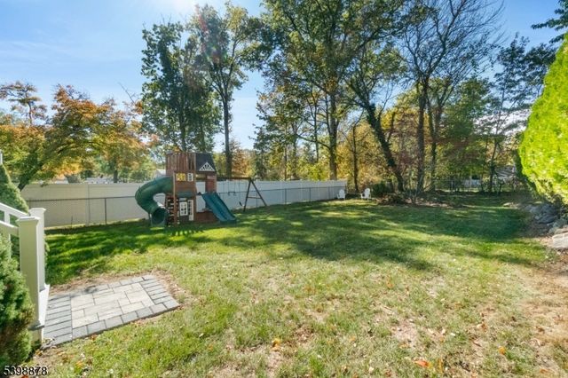24 E Harrison Pl, Livingston Twp., NJ 07039