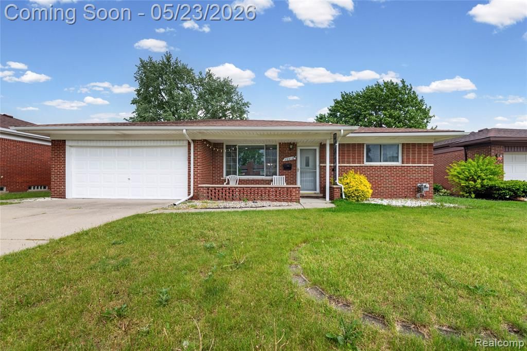 29410 Runey Drive, Warren, MI 48092