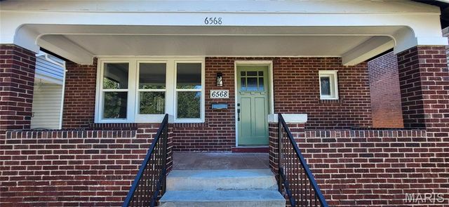 6568 Smiley Avenue, St Louis, MO 63139