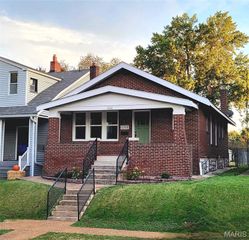 6568 Smiley Avenue, St Louis, MO 63139