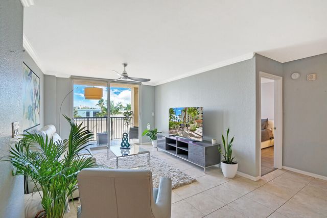 1801 N Flagler Drive 436, West Palm Beach, FL 33407