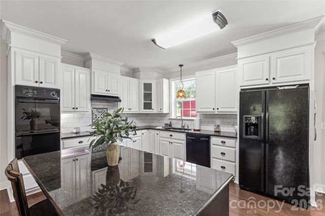 1962 Robin Drive, Lancaster, SC 29720