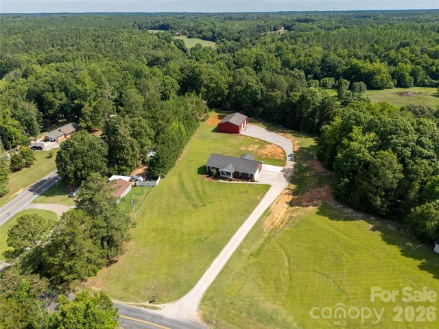 1962 Robin Drive, Lancaster, SC 29720