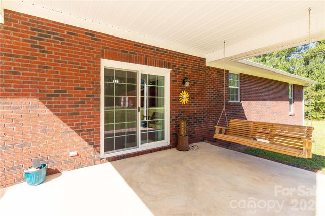 1962 Robin Drive, Lancaster, SC 29720