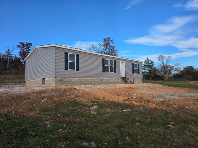 19732 State Highway E, Eagle Rock, MO 65641