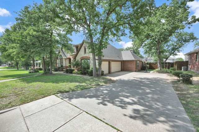 12360 Green Ash Drive, Fort Worth, TX 76244