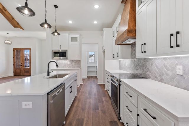 19 Denali Drive, Cabot, AR 72023