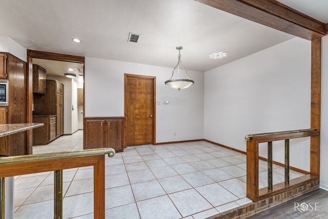 111 Manor Street, Sonora, TX 76950