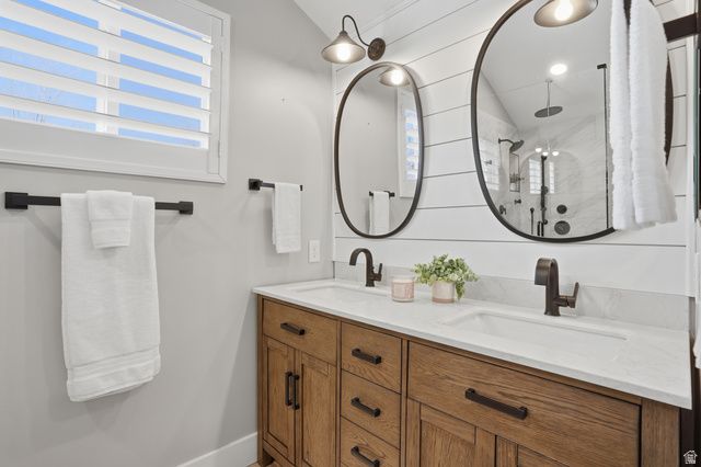 10346 S WOODGLEN CIR, Sandy, UT 84092