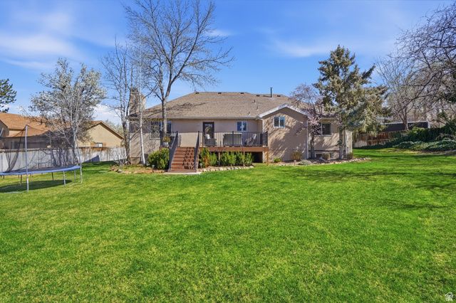 10346 S WOODGLEN CIR, Sandy, UT 84092