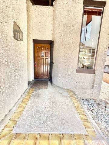 35 Cabrillo Drive, Avalon, CA 90704