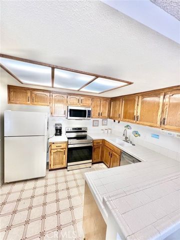 35 Cabrillo Drive, Avalon, CA 90704