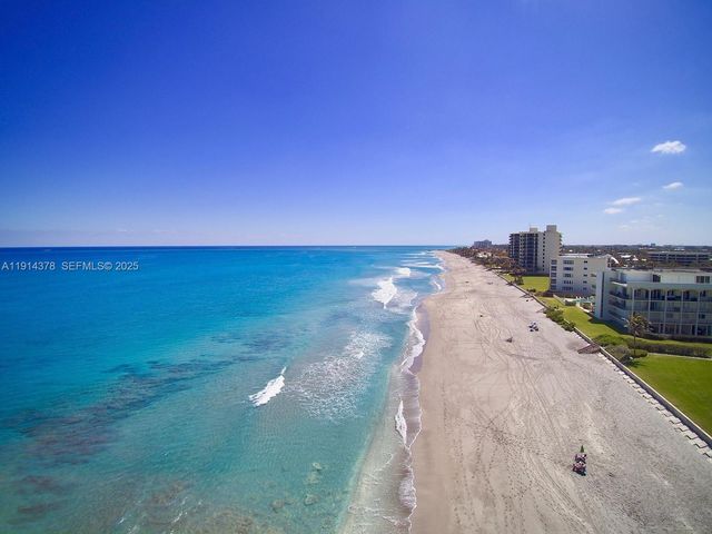 19670 Beach Road PHB3, Tequesta, FL 33469