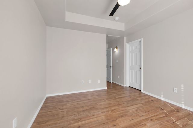 1205 E Powell Avenue, Fort Worth, TX 76104