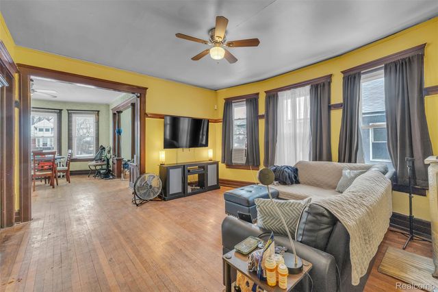 3521 Harding Street, Detroit, MI 48214