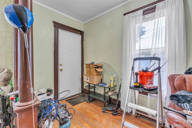 3521 Harding Street, Detroit, MI 48214