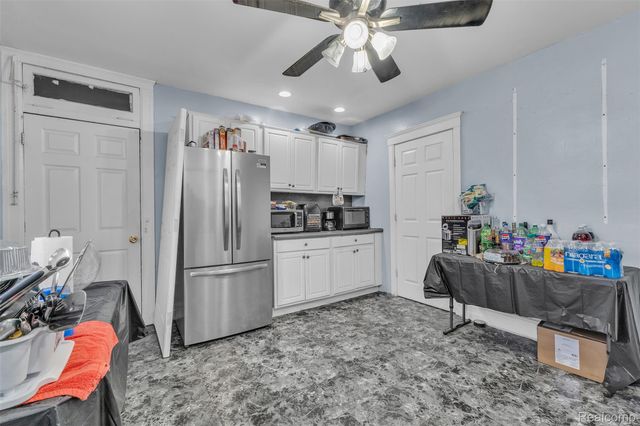 3521 Harding Street, Detroit, MI 48214