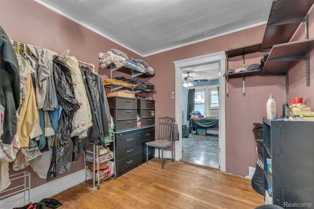 3521 Harding Street, Detroit, MI 48214