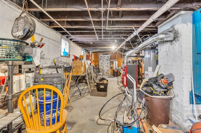 3521 Harding Street, Detroit, MI 48214