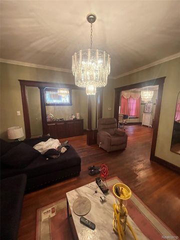 3521 Harding Street, Detroit, MI 48214