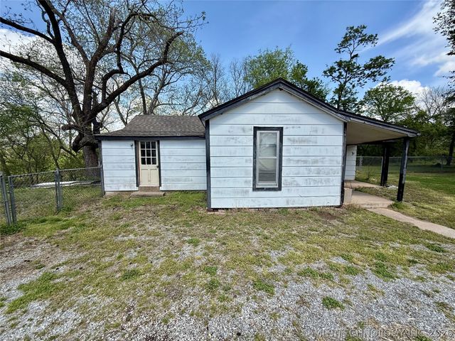 419 S Talihina, Salina, OK 74365