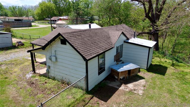 419 S Talihina, Salina, OK 74365