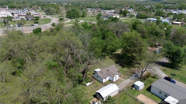 419 S Talihina, Salina, OK 74365