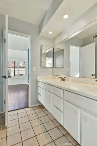 773 S Marengo Avenue 3, Pasadena, CA 91106